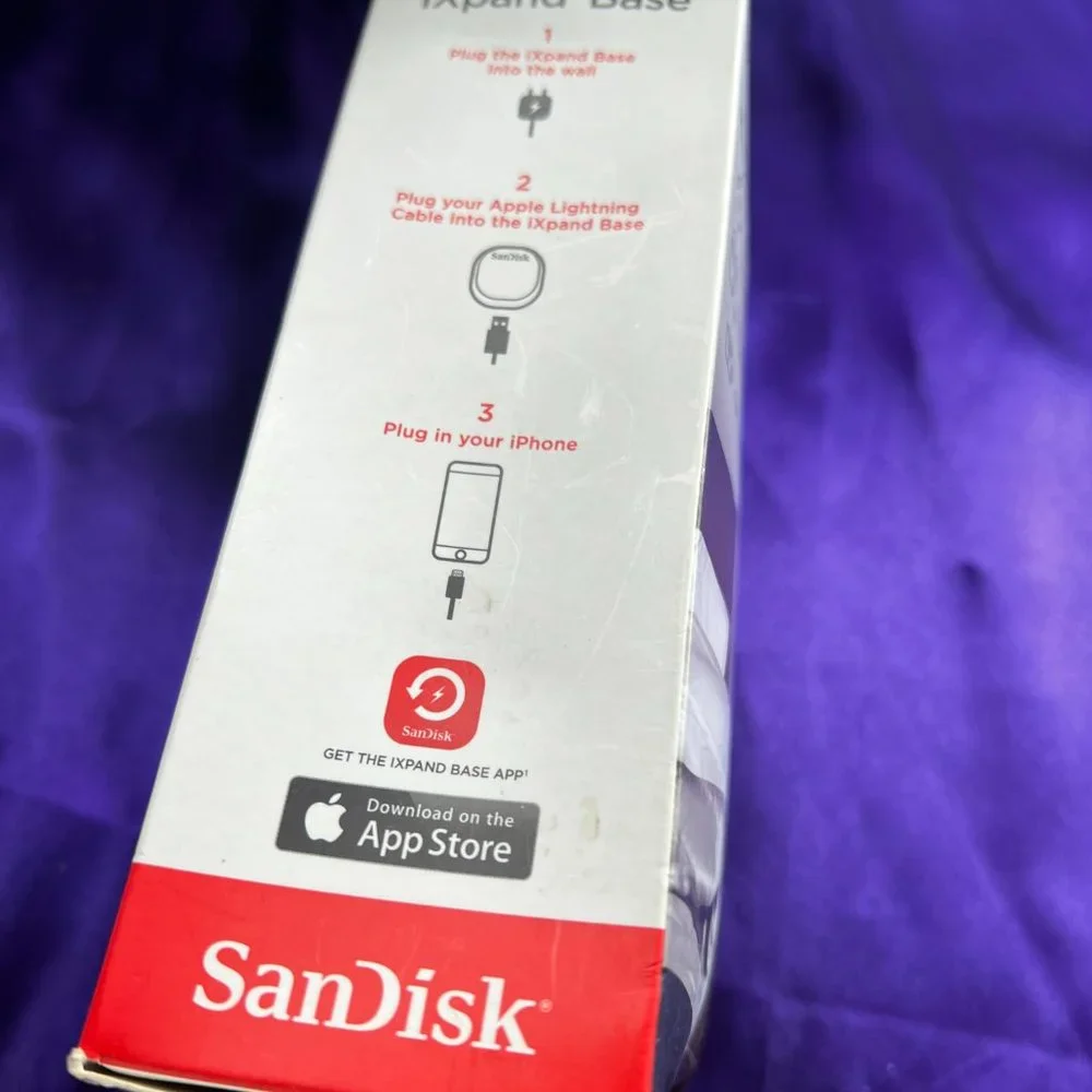 📌SanDisk Expand Base 32gb Charge Automatic Phone Backup Base for iPhone